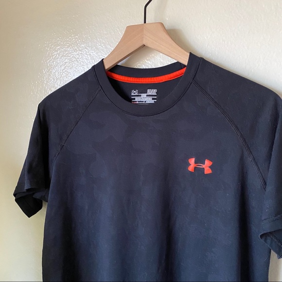 Under Armour | Camouflage Tee - Picture 2 of 7